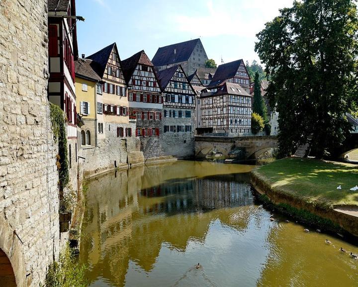 Gasthof-Hotel Zum Hirsch